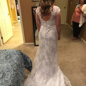Wedding dress